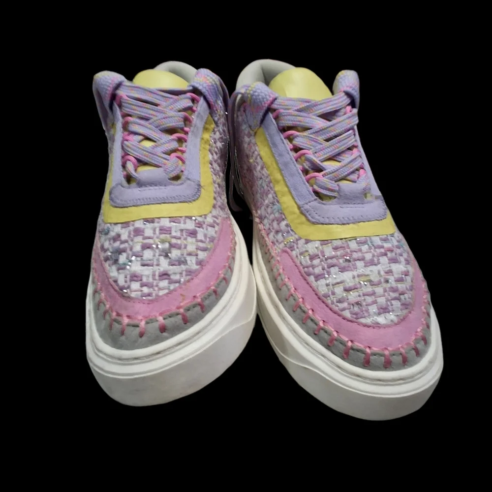 Steve Madden Charly Girl Youth Woven Multi Pastel Lace-Up Sneakers   Kids Size 4 - Picture 9 of 16